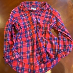 Old navy maternity shirt